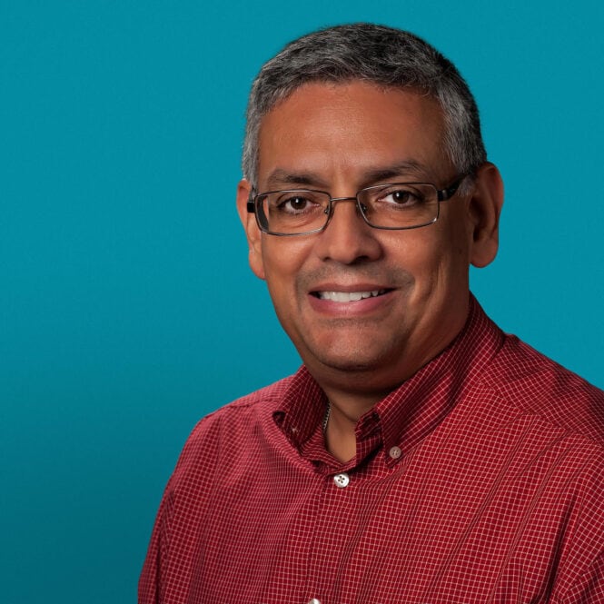 Provider headshot of Raymond Luna, MD