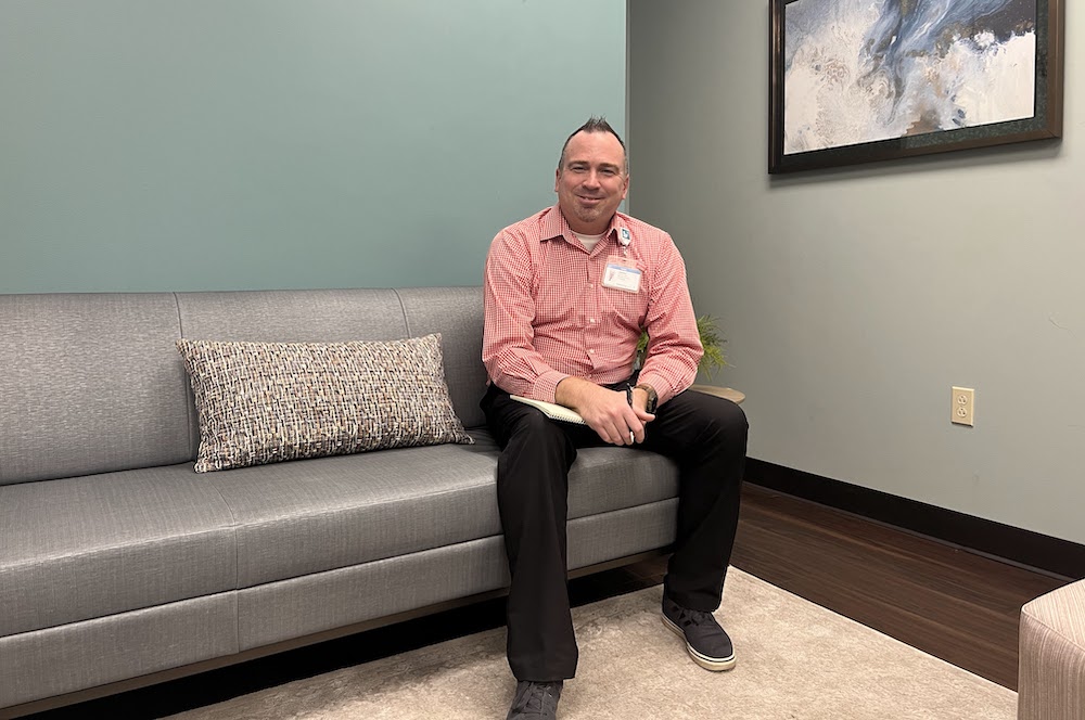 Headshot of therapist